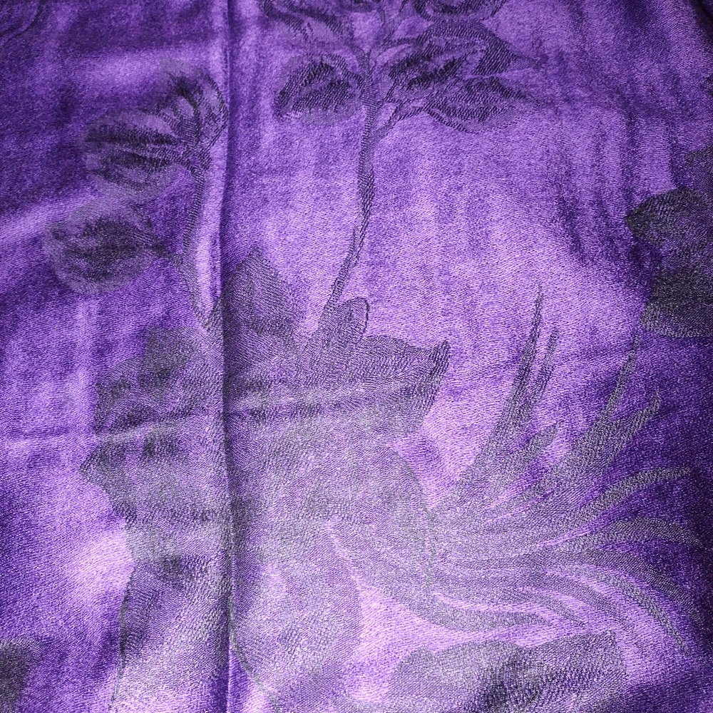 Wrap/Shawl - Picture 7 of 9